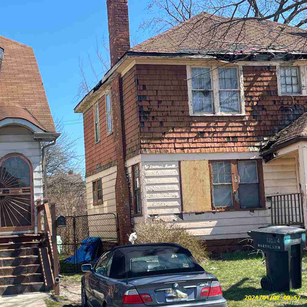 13586 Northlawn_edited.jpg